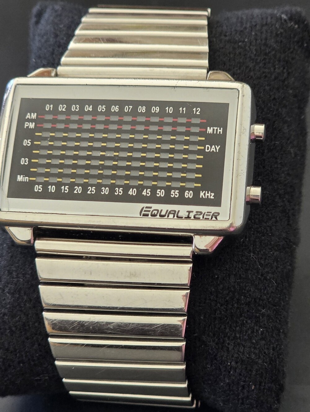 Equalizer High Frequency LED LCD Date Backlight Watch Japan WORKS